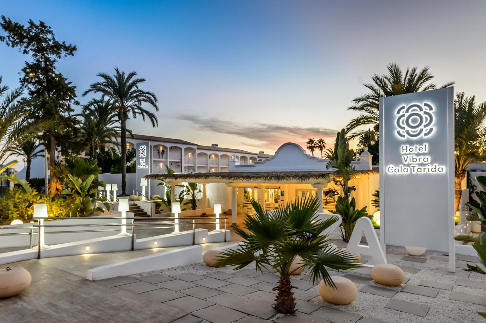 Vibra Cala Tarida-3sup Hotel